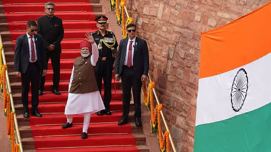 80वें स्वतंत्रता दिवस पर पीएम मोदी का 75 मिनट का भाषण, चार साल में सबसे छोटा संबोधन 80वें स्वतंत्रता दिवस पर पीएम मोदी का 75 मिनट का भाषण, चार साल में सबसे छोटा संबोधन
