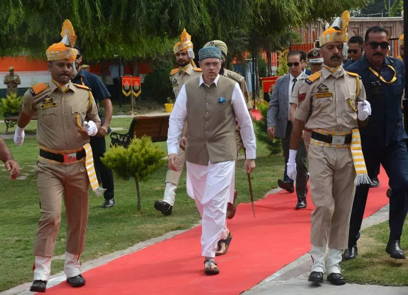 Srinagar राज्य का दर्जा बहाल करने की उमर अब्दुल्ला की मांग Srinagar राज्य का दर्जा बहाल करने की उमर अब्दुल्ला की मांग
