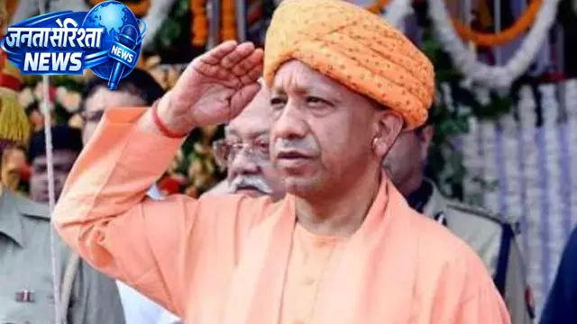 सीएम योगी ने शहीद परिवारों को किया सम्मानित सीएम योगी ने शहीद परिवारों को किया सम्मानित