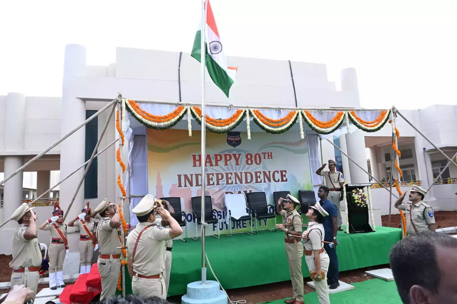 Telangana: भविष्य की सिटी पुलिस स्मार्ट, सुरक्षित और संरक्षित होगी: तरूण जोशी Telangana: भविष्य की सिटी पुलिस स्मार्ट, सुरक्षित और संरक्षित होगी: तरूण जोशी