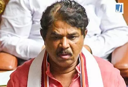 भाजपा का आरोप: कर्नाटक सरकार चोरी-छिपे तमिलनाडु को छोड़ रही कावेरी का पानी भाजपा का आरोप: कर्नाटक सरकार चोरी-छिपे तमिलनाडु को छोड़ रही कावेरी का पानी