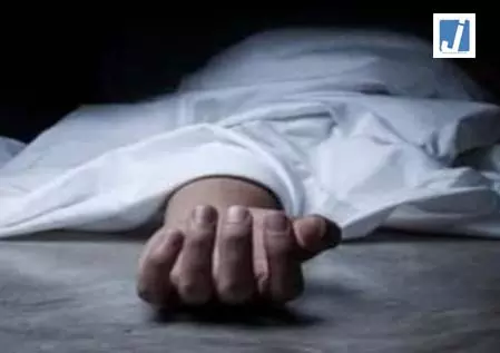 बिहार: वाल्मीकि रिजर्व में बाघ के हमले में किसान की मौत बिहार: वाल्मीकि रिजर्व में बाघ के हमले में किसान की मौत