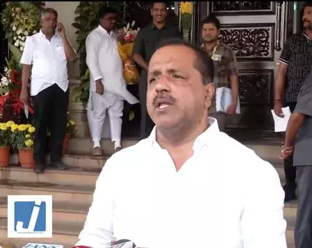 गुटखा प्रतिबंध का आदेश वापस नहीं लिया गया: कर्नाटक के स्वास्थ्य मंत्री गुटखा प्रतिबंध का आदेश वापस नहीं लिया गया: कर्नाटक के स्वास्थ्य मंत्री