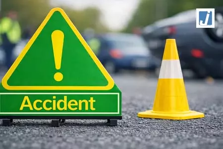 बिहार: स्वतंत्रता दिवस पर पटना में भीषण सड़क हादसा, सरकारी कर्मचारी की मौत बिहार: स्वतंत्रता दिवस पर पटना में भीषण सड़क हादसा, सरकारी कर्मचारी की मौत