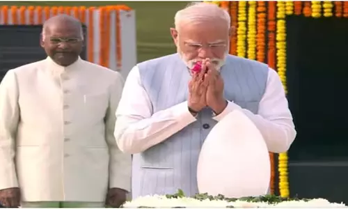 पीएम मोदी ने अटल बिहारी वाजपेयी को पुण्यतिथि पर किया याद, देखें ट्वीट पीएम मोदी ने अटल बिहारी वाजपेयी को पुण्यतिथि पर किया याद, देखें ट्वीट