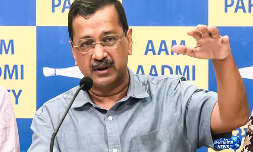केजरीवाल ने अटल बिहारी वाजपेयी को दी श्रद्धांजलि केजरीवाल ने अटल बिहारी वाजपेयी को दी श्रद्धांजलि