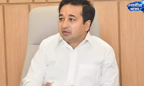 मुंब्रा कांवड़ यात्रा में शामिल होंगे मंत्री नितेश राणे, नाम बदलने वाले बयान को लेकर पहले से गरमाया विवाद मुंब्रा कांवड़ यात्रा में शामिल होंगे मंत्री नितेश राणे, नाम बदलने वाले बयान को लेकर पहले से गरमाया विवाद