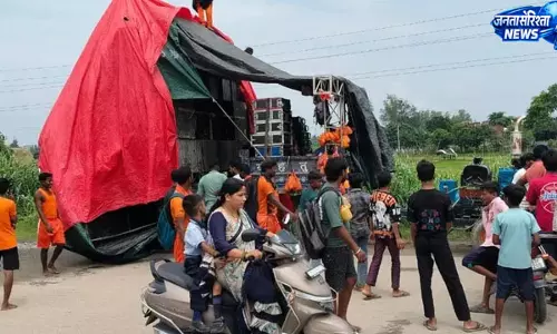गोरखपुर कांवड़ यात्रा हादसा, करंट से एक की मौत