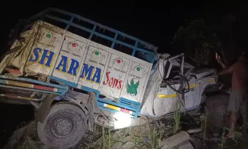 मंडी में दर्दनाक हादसा, छतरी में जीप खाई में गिरी, एक की मौत और एक घायल