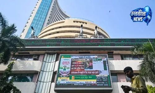 शेयर बाजार पर दबाव, मेटल-ऑटो-IT शेयरों में गिरावट शेयर बाजार पर दबाव, मेटल-ऑटो-IT शेयरों में गिरावट