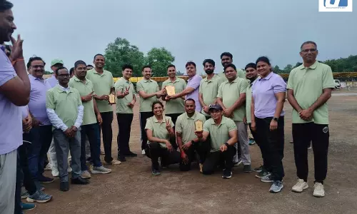 सद्भावना मैच: क्रिकेट से भाईचारा का संदेश, विजेता टीम के कप्तान कलेक्टर थे सद्भावना मैच: क्रिकेट से भाईचारा का संदेश, विजेता टीम के कप्तान कलेक्टर थे
