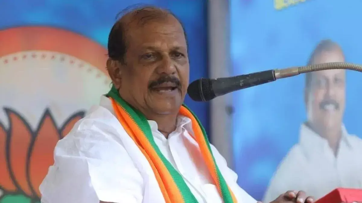 पूंजर मामला: PC जॉर्ज का आरोप, 2 बीजेपी नेताओं ने गुमराह किया पूंजर मामला: PC जॉर्ज का आरोप, 2 बीजेपी नेताओं ने गुमराह किया