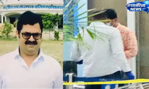 वाराणसी एयरपोर्ट फायरिंग: यात्री पर केस, लाइसेंस निलंबन की तैयारी वाराणसी एयरपोर्ट फायरिंग: यात्री पर केस, लाइसेंस निलंबन की तैयारी