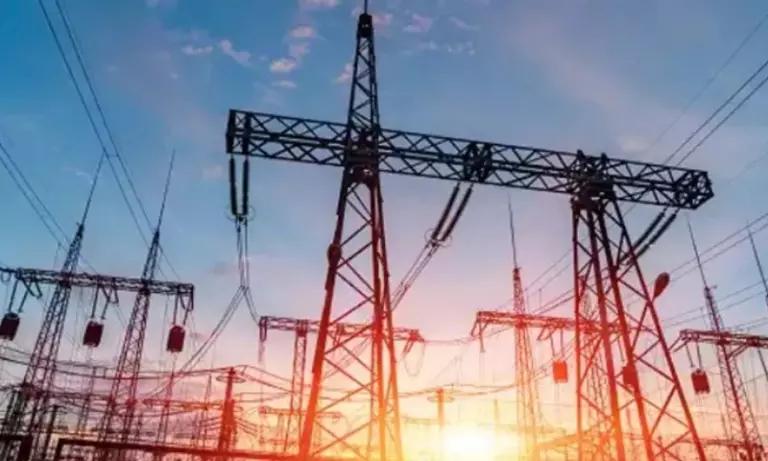 Manipur में बिजली संकट: MSPDCL ने NTPC से मांगी 100 MW बिजली Manipur में बिजली संकट: MSPDCL ने NTPC से मांगी 100 MW बिजली