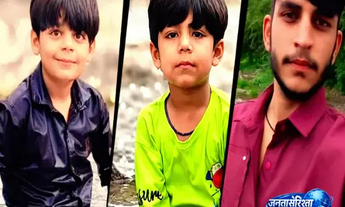 जन्मदिन मनाने गया परिवार चार सदस्यों की मौत