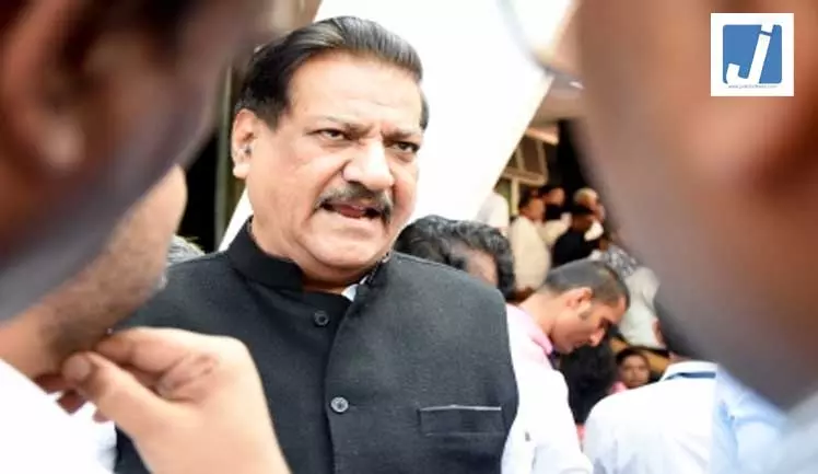 भाजपा में जन्मे और इसी में रहे, गोपीनाथ मुंडे पर पृथ्वीराज चव्हाण के दावों को पंकजा मुंडे ने किया खारिज भाजपा में जन्मे और इसी में रहे, गोपीनाथ मुंडे पर पृथ्वीराज चव्हाण के दावों को पंकजा मुंडे ने किया खारिज