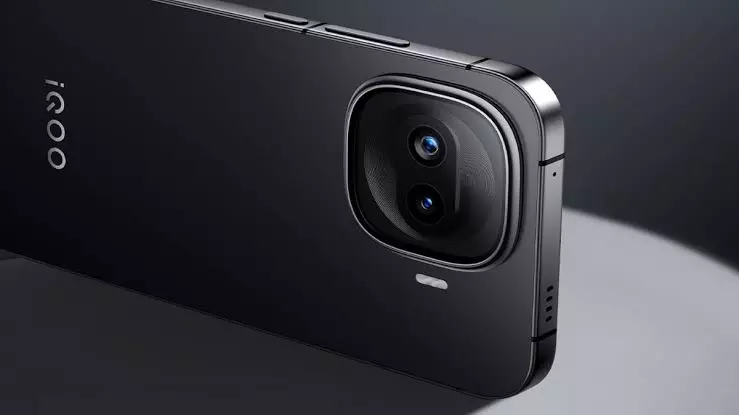 स्मार्टफोन महंगे: iQOO और Redmi के दाम ₹14,000 तक बढ़े स्मार्टफोन महंगे: iQOO और Redmi के दाम ₹14,000 तक बढ़े