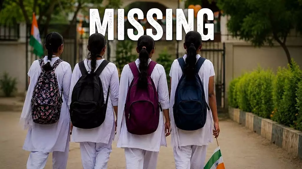 मुरैना में 4 नाबालिग छात्राएं लापता, पुलिस तलाश में जुटी मुरैना में 4 नाबालिग छात्राएं लापता, पुलिस तलाश में जुटी