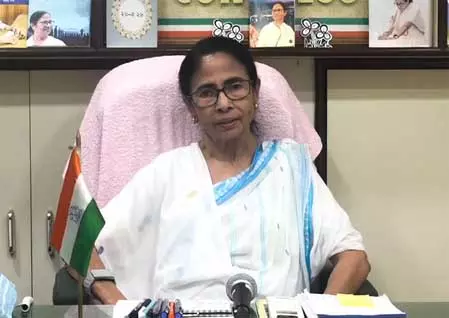 आशीष बनर्जी के निधन पर ममता बनर्जी ने जताया दुख, बोलीं- लगातार राजनीतिक दबाव ने बढ़ाया मानसिक तनाव आशीष बनर्जी के निधन पर ममता बनर्जी ने जताया दुख, बोलीं- लगातार राजनीतिक दबाव ने बढ़ाया मानसिक तनाव