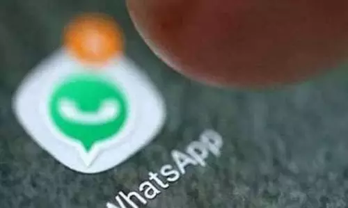 WhatsApp पर भूलकर भी न भेजें PAN आधार और बैंक डिटेल जानें बड़ा खतरा WhatsApp पर भूलकर भी न भेजें PAN आधार और बैंक डिटेल जानें बड़ा खतरा