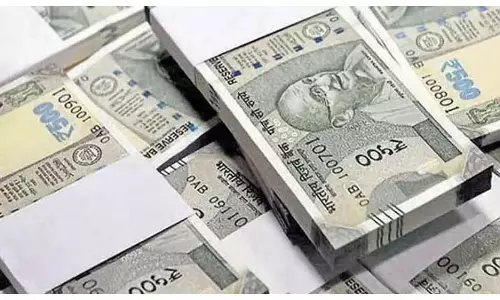 सागर में युवक के घर से मिले करोड़ों नकद, बंदूक वाले वायरल पोस्ट की जांच के दौरान खुलासा