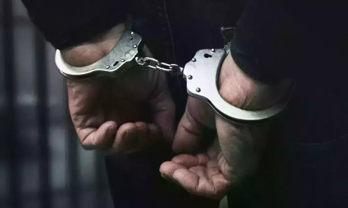 Telangana: शंकरपल्ली में चोरी के मामलों में दो लोग गिरफ्तार