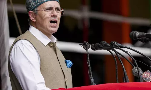 उमर अब्दुल्ला ने फिर उठाई J&K राज्य दर्जे की मांग