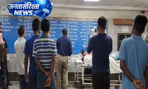 Bengal होटल अग्निकांड: मौत का आंकड़ा 7 पहुंचा, मालिक गिरफ्तार