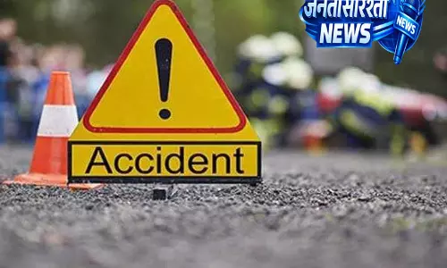 Rajouri में गाड़ी खाई में गिरी, 2 की मौत, 5 घायल