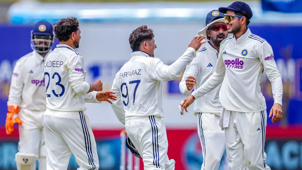 1st Test: स्पिनरों का जलवा, लंच तक श्रीलंका का स्कोर 99/5