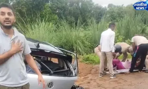 रायबरेली में कार हादसा, डॉक्टर समेत चार घायल