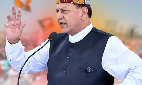 Shimla: कांग्रेस के आरोपों पर बिंदल का जवाब, आरएसएस को बताया सेवा की पाठशाला Shimla: कांग्रेस के आरोपों पर बिंदल का जवाब, आरएसएस को बताया सेवा की पाठशाला