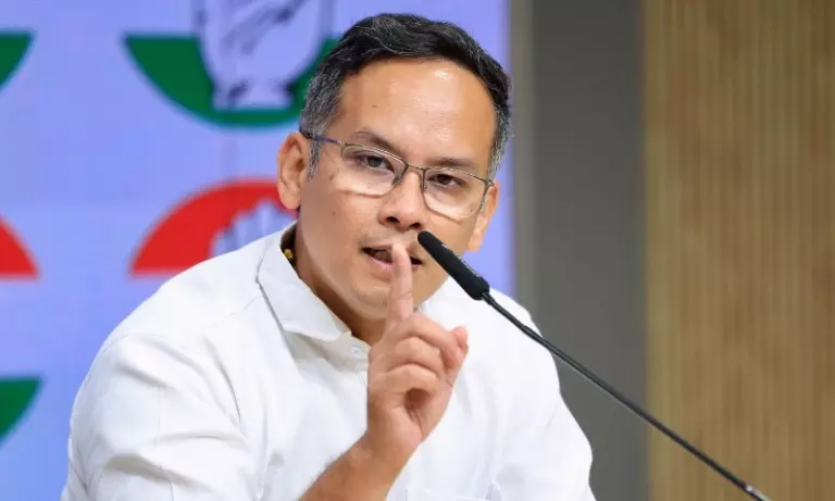 गौरव गोगोई का बड़ा आरोप: असम बाढ़ में अनदेखा हुआ आपदा राहत फंड गौरव गोगोई का बड़ा आरोप: असम बाढ़ में अनदेखा हुआ आपदा राहत फंड