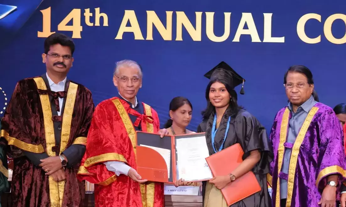Tamil Nadu: VIT चेन्नई के दीक्षांत समारोह में 4,518 छात्रों को डिग्रियां मिलीं Tamil Nadu: VIT चेन्नई के दीक्षांत समारोह में 4,518 छात्रों को डिग्रियां मिलीं