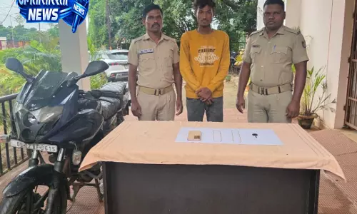 तमांडो में चेन स्नेचर गिरफ्तार तमांडो में चेन स्नेचर गिरफ्तार