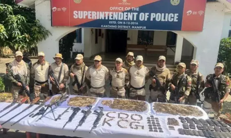 मणिपुर: इंफाल पश्चिम में UNLF कैडर गिरफ्तार, चुराचांदपुर में मिले हथियार