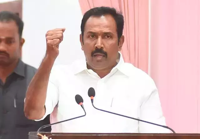 अपमानजनक भाषा से बचें: TN मंत्री ने नैनार से कहा अपमानजनक भाषा से बचें: TN मंत्री ने नैनार से कहा