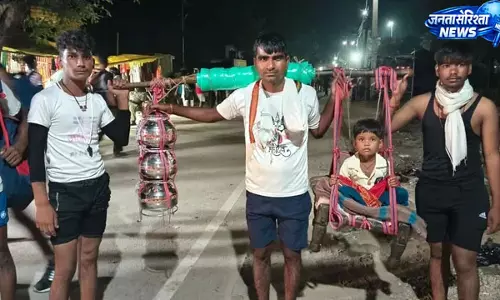 सावन में अनोखी भक्ति, मामा ने भांजी संग पूरी की कांवड़ यात्रा सावन में अनोखी भक्ति, मामा ने भांजी संग पूरी की कांवड़ यात्रा