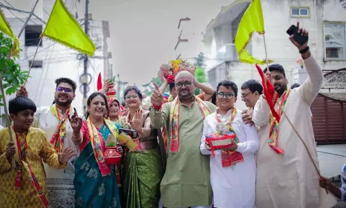 खाटूश्याम मंदिर में श्रीमद भागवत का आयोजन शुरू, भव्य कलश यात्रा निकाली गई खाटूश्याम मंदिर में श्रीमद भागवत का आयोजन शुरू, भव्य कलश यात्रा निकाली गई