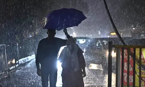 Telangana के जिलों में जोरदार बारिश और आंधी-तूफान