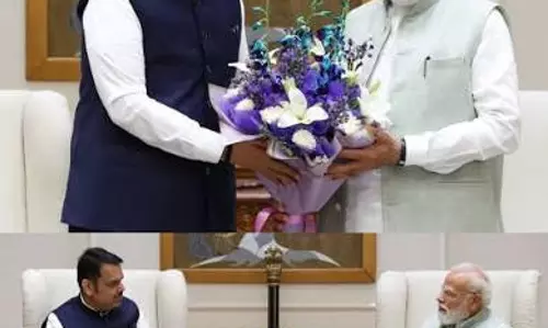 मोदी फडणवीस मुलाकात से महाराष्ट्र की सियासत गरम