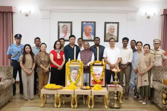 Nagaland: सरकार ने वाजपेयी और गणेशन को श्रद्धांजलि दी Nagaland: सरकार ने वाजपेयी और गणेशन को श्रद्धांजलि दी