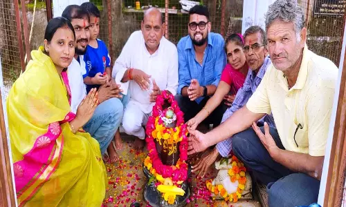 महेश सेवा संस्थान आकोला में नुवाल परिवार ने किया नर्मदेश्वर महादेव का रुद्राभिषेक महेश सेवा संस्थान आकोला में नुवाल परिवार ने किया नर्मदेश्वर महादेव का रुद्राभिषेक