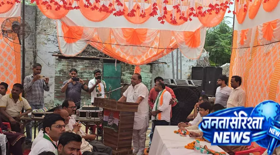 सिखेड़ा में कांग्रेस कार्यकर्ताओं का बड़ा जमावड़ा सिखेड़ा में कांग्रेस कार्यकर्ताओं का बड़ा जमावड़ा