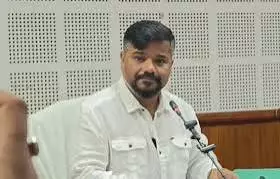नौकरियों में निवास शर्त हटाने पर त्रिपुरा में सियासत तेज नौकरियों में निवास शर्त हटाने पर त्रिपुरा में सियासत तेज