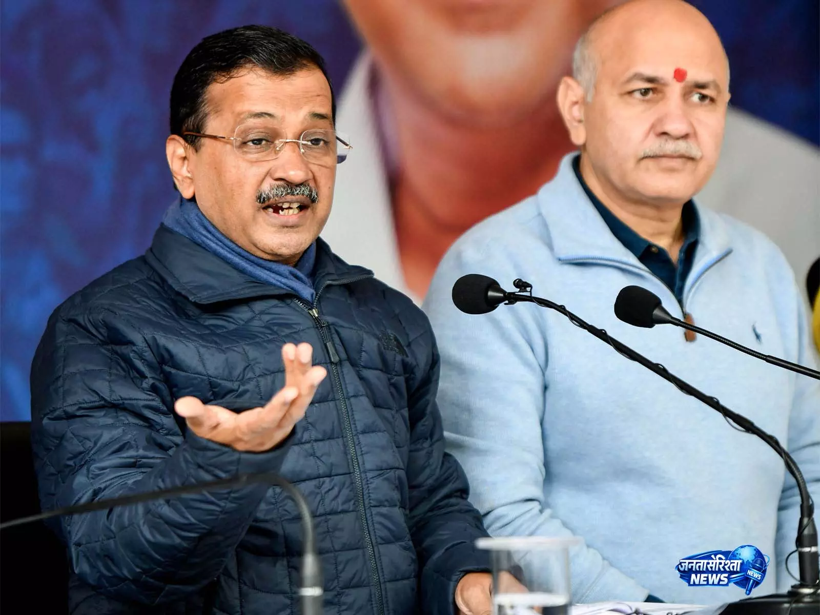 आबकारी नीति केस में केजरीवाल-सिसोदिया को HC से 4 हफ्ते की मोहलत आबकारी नीति केस में केजरीवाल-सिसोदिया को HC से 4 हफ्ते की मोहलत