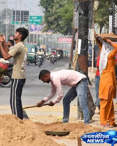 जुलाई में रोजगार के आंकड़ों ने दी राहत जुलाई में रोजगार के आंकड़ों ने दी राहत