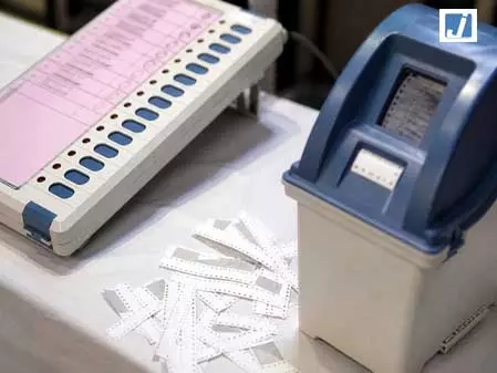 जलगांव: सर्वोदय शिक्षण प्रसारक मंडल चुनाव में कोऑपरेटिव पैनल का दबदबा, 19 में से 15 सीटों पर जीत जलगांव: सर्वोदय शिक्षण प्रसारक मंडल चुनाव में कोऑपरेटिव पैनल का दबदबा, 19 में से 15 सीटों पर जीत