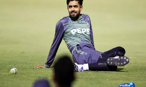 इंग्लैंड टेस्ट से पहले बाबर आजम पर सस्पेंस इंग्लैंड टेस्ट से पहले बाबर आजम पर सस्पेंस