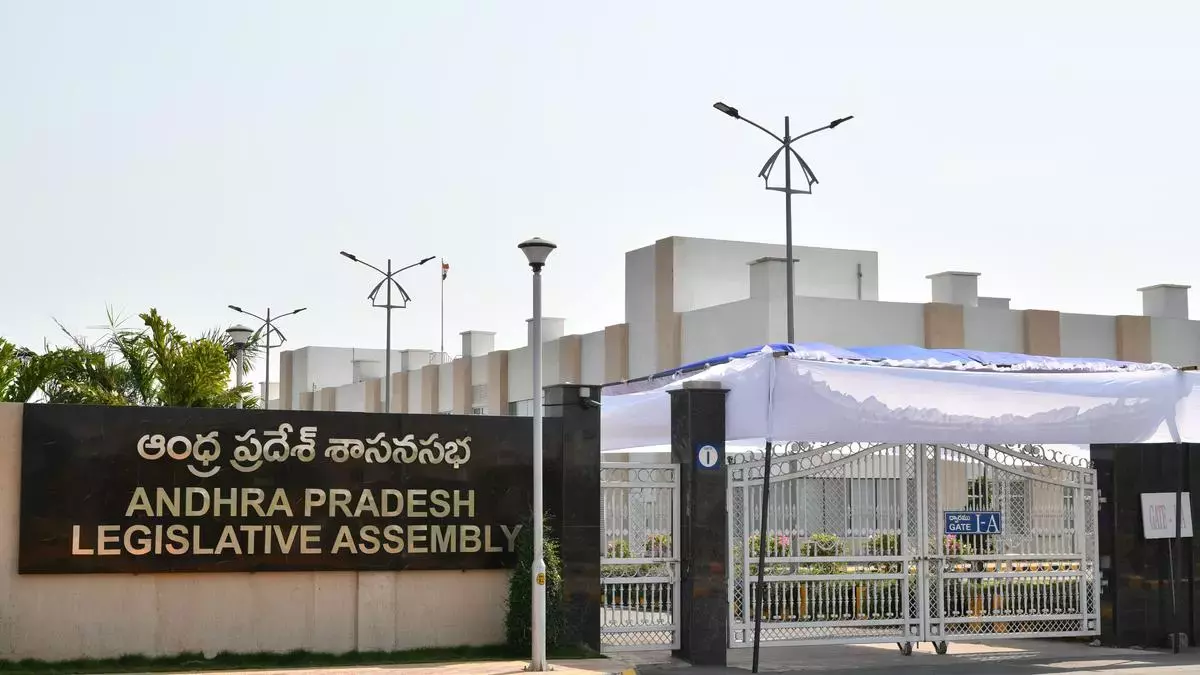 Andhra: AP में रजिस्ट्रेशन के बाद प्रॉपर्टी म्यूटेशन अपने आप हो जाएगा Andhra: AP में रजिस्ट्रेशन के बाद प्रॉपर्टी म्यूटेशन अपने आप हो जाएगा